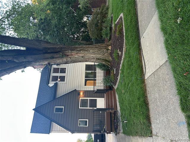 2804 Shenandoah Drive  Royal Oak MI 48073 photo