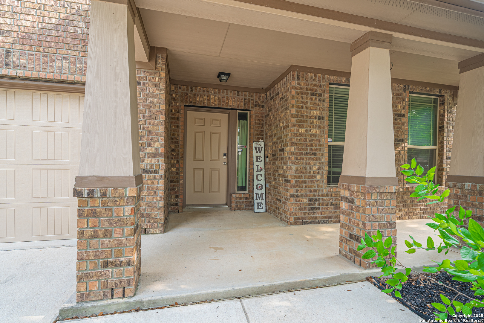 Property Photo: 10736 Gemsbuck TX 78245