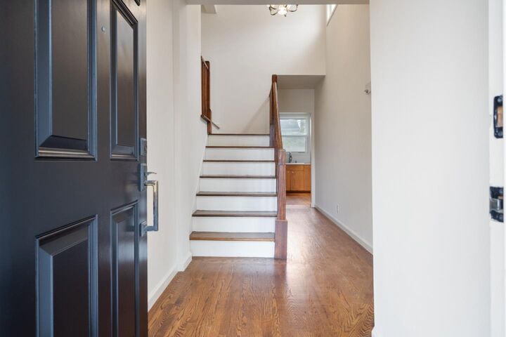 Property Photo:  852 Hensley Avenue  CA 94066 