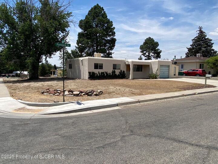 Property Photo:  1200 Parkland Drive  NM 87410 