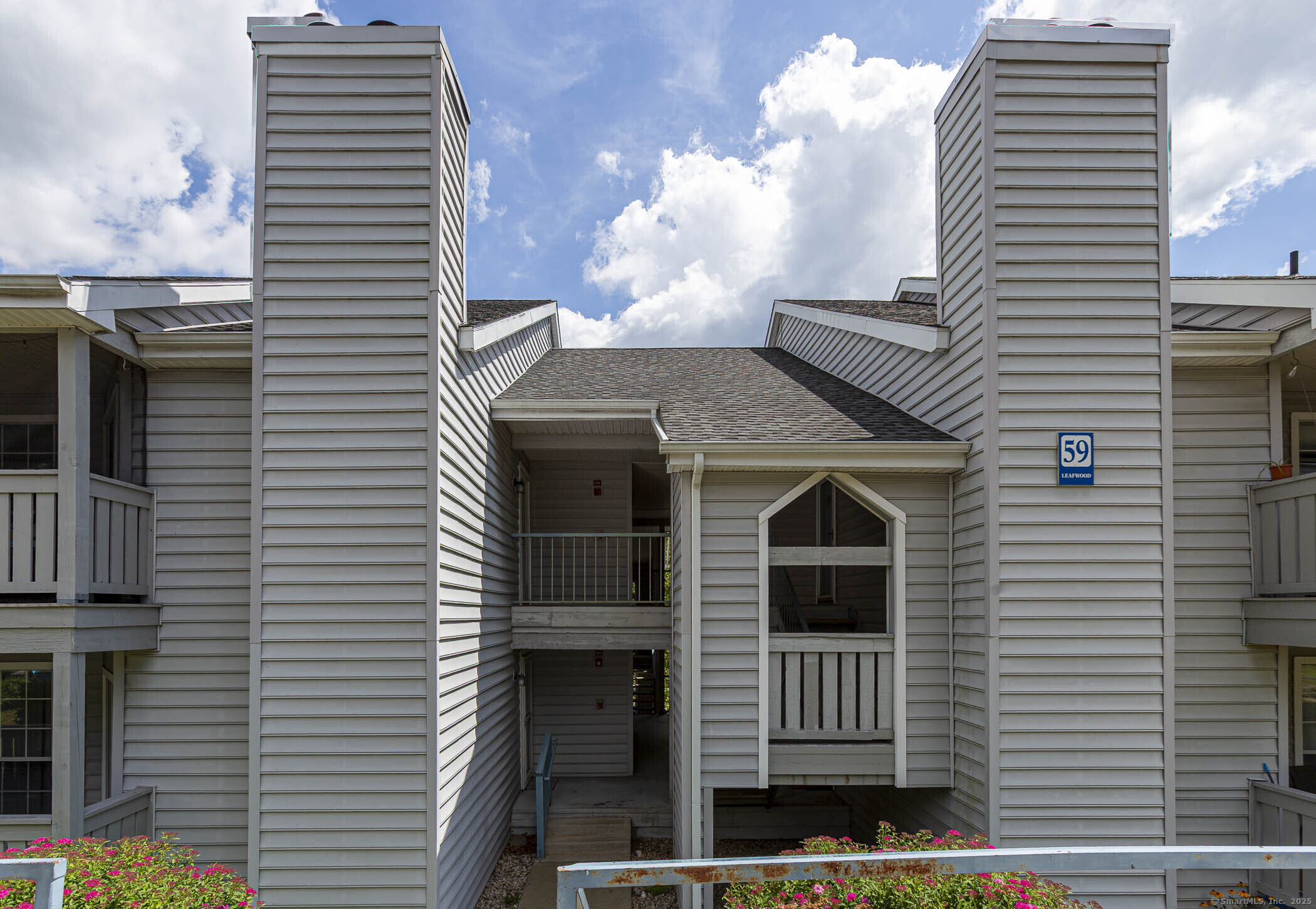 Property Photo:  59 Leafwood Lane Apt 274  CT 06340 