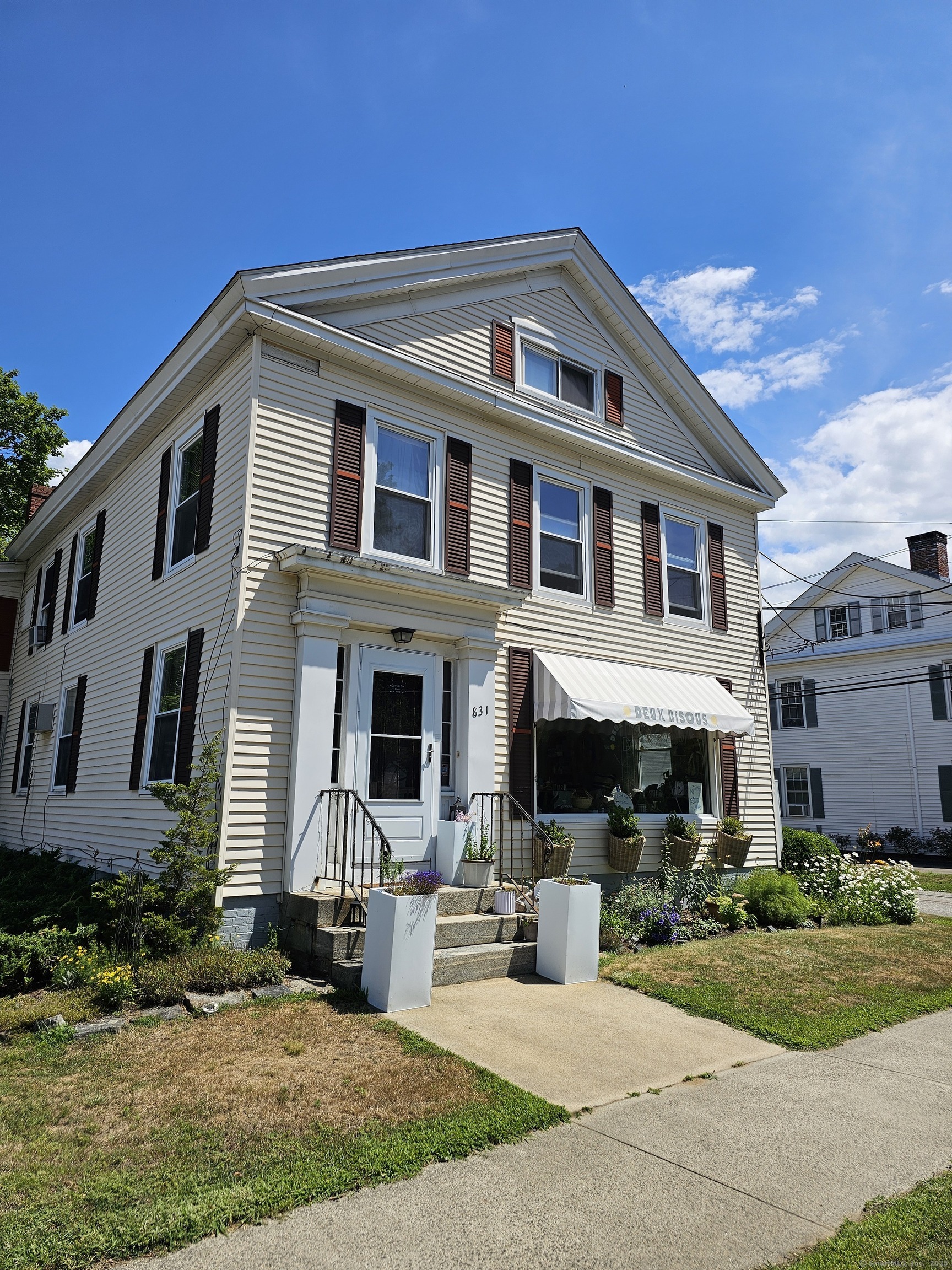 Property Photo: 831 Boston Post Road CT 06443