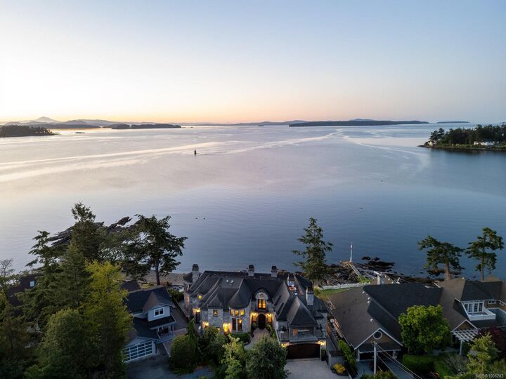 Property Photo:  10493 Allbay Rd  BC V8L 2P2 