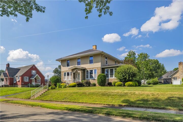 Property Photo: 1206 Loucks PA 15683