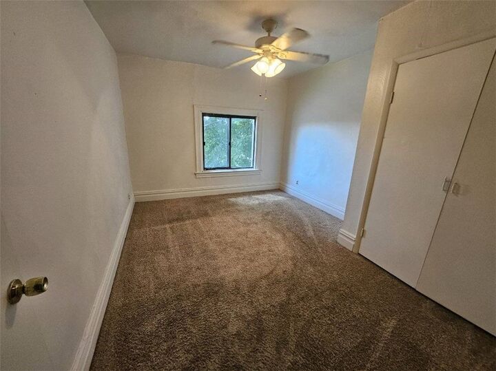 Property Photo: 1907 Delaware Ave 3 PA 15218