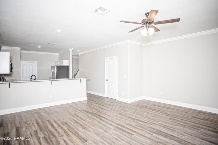 Property Photo:  13 Townhouse Cove  LA 70506 