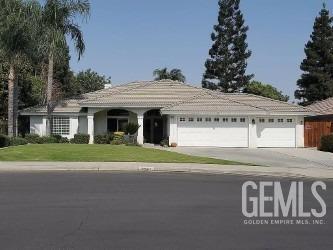 Property Photo:  10918 Rosslyn Lane  CA 93311 