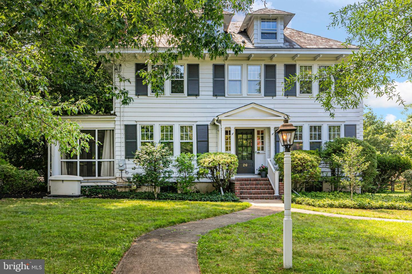 26 Eglantine Avenue  Pennington NJ 08534 photo