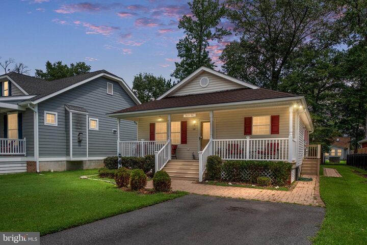 1208 Bancroft Avenue  Colonial Beach VA 22443 photo