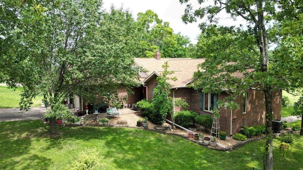 Property Photo:  412 Airpark Road  AR 72512 