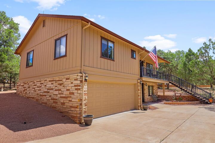 Property Photo: 1610 W Mesa Drive AZ 85541