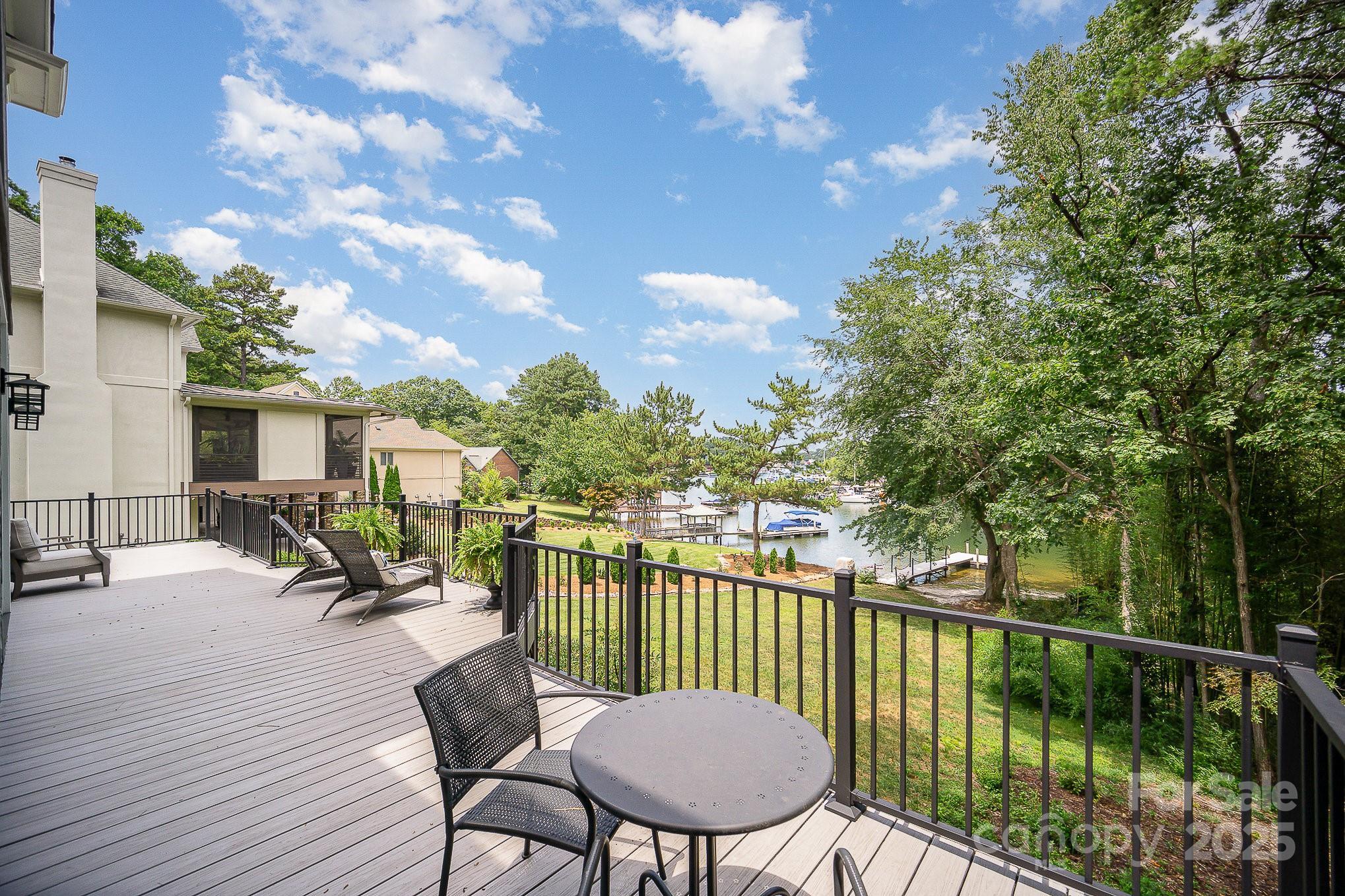 Property Photo: 20105 Chapel Point Lane NC 28031