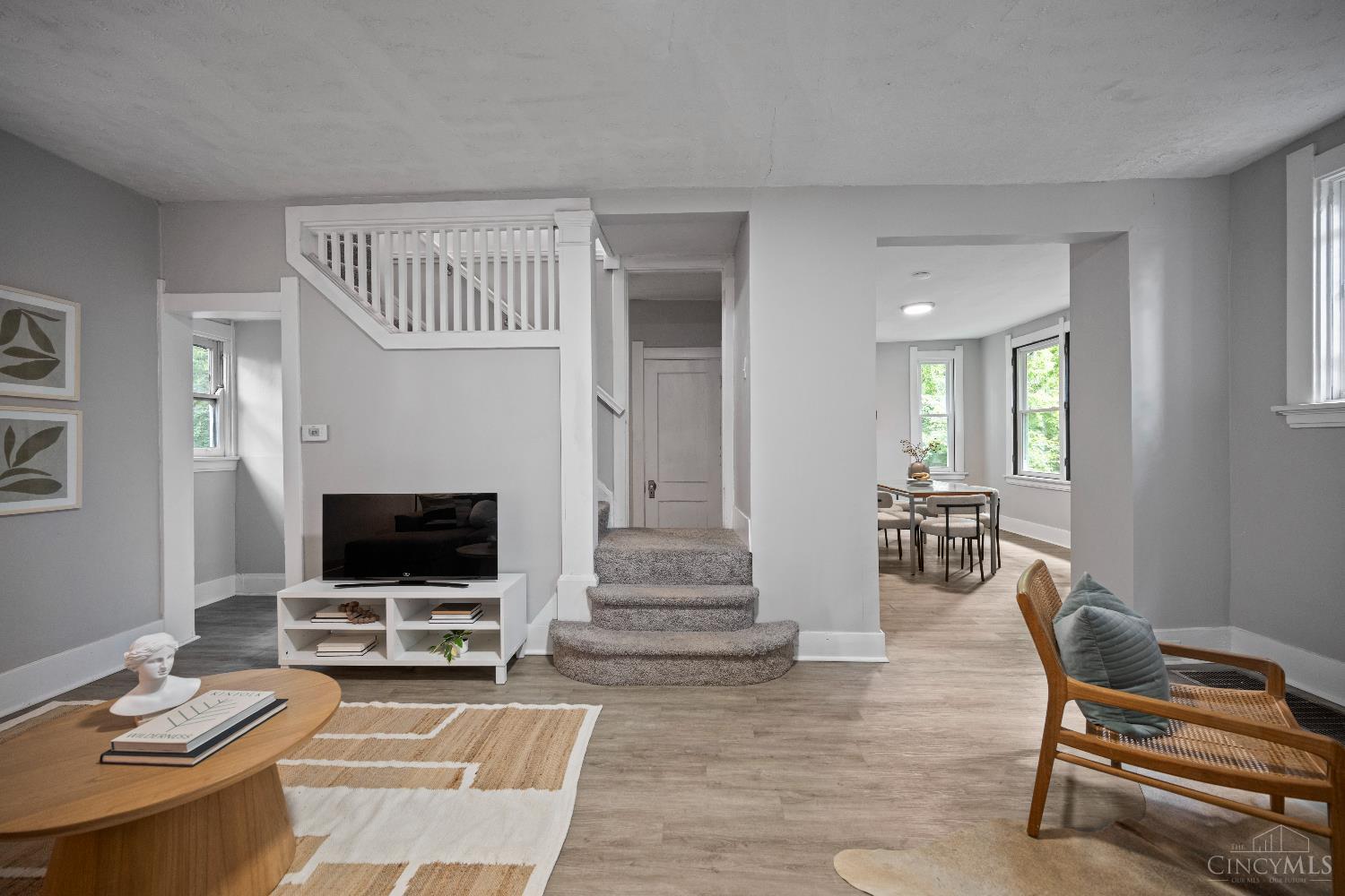 Property Photo: 3548 Eden Avenue OH 45229