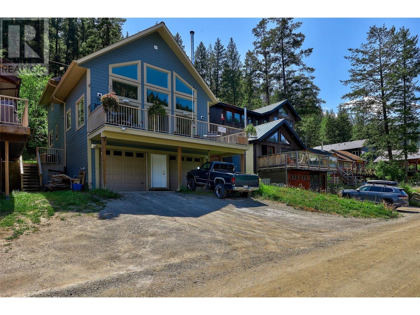 Photo de la propriété: 1848 Paul Lake Road BC V2H 1N8