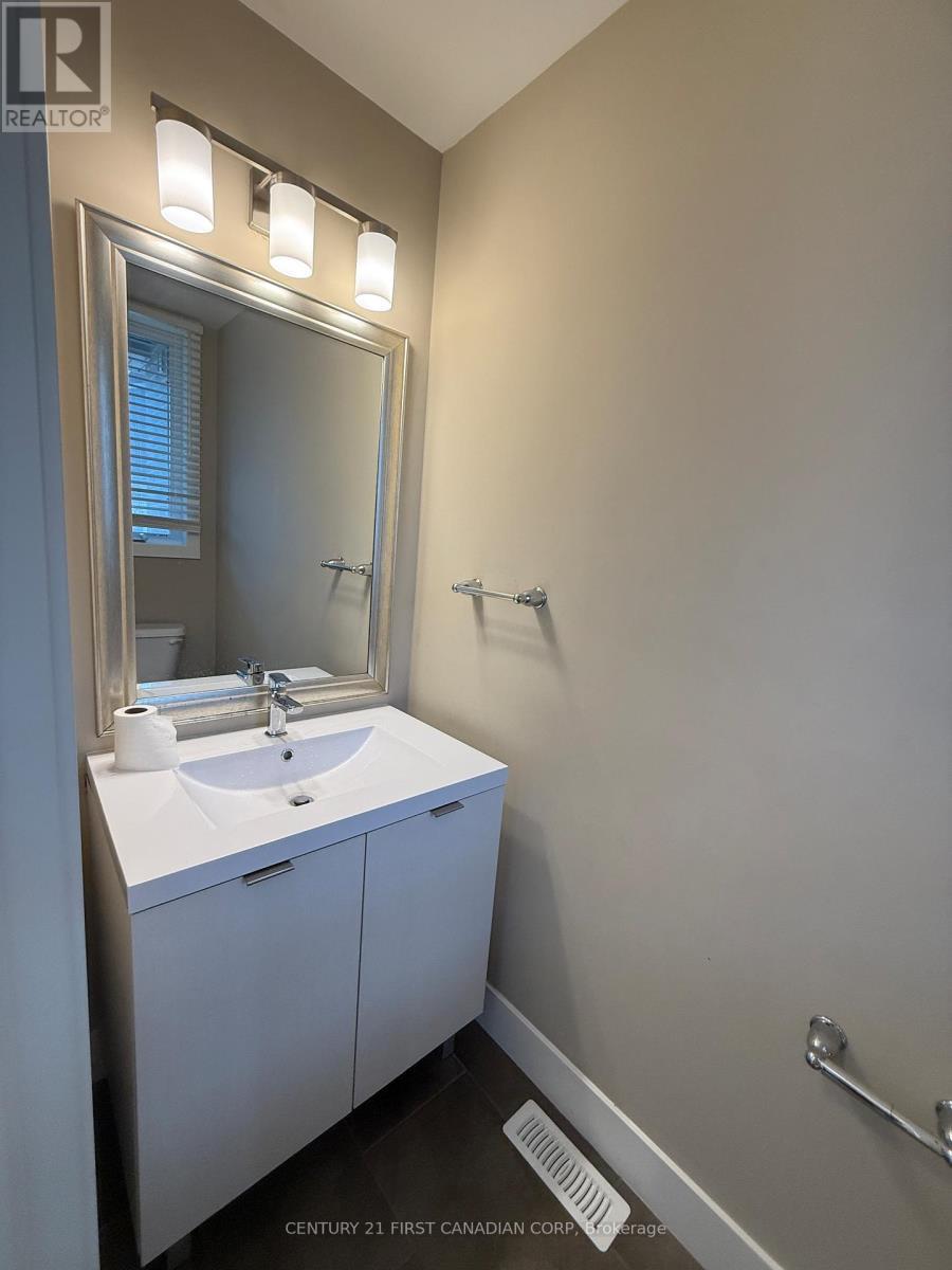 Property Photo: 1960 Dalmagarry Road 139 ON N6G 0A6