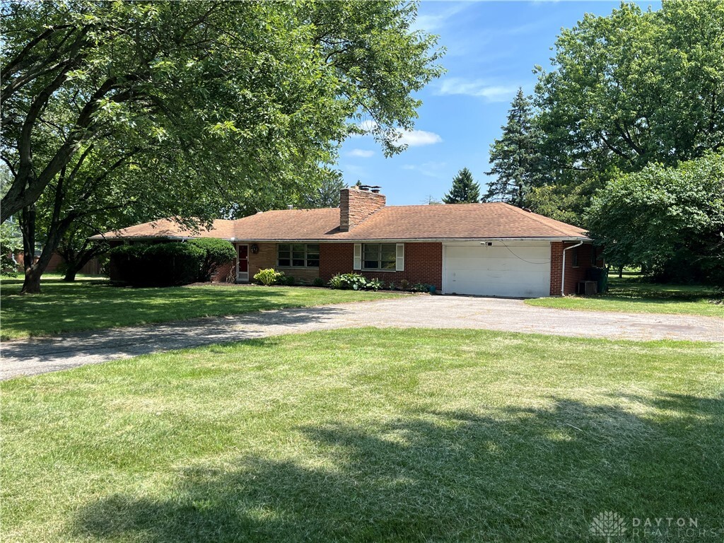 Property Photo:  7210 McEwen Road  OH 45459 