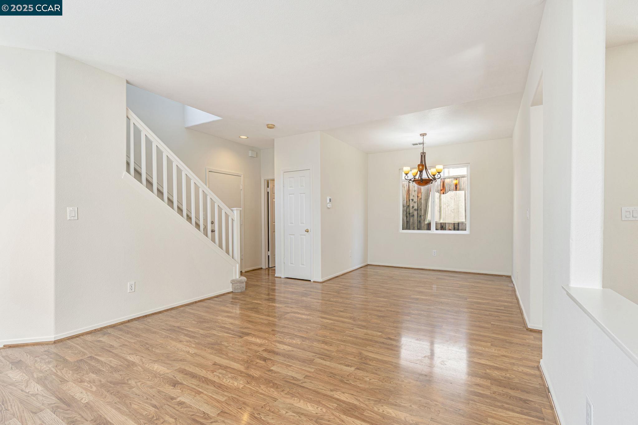 Property Photo: 127 Elder Dr CA 94553