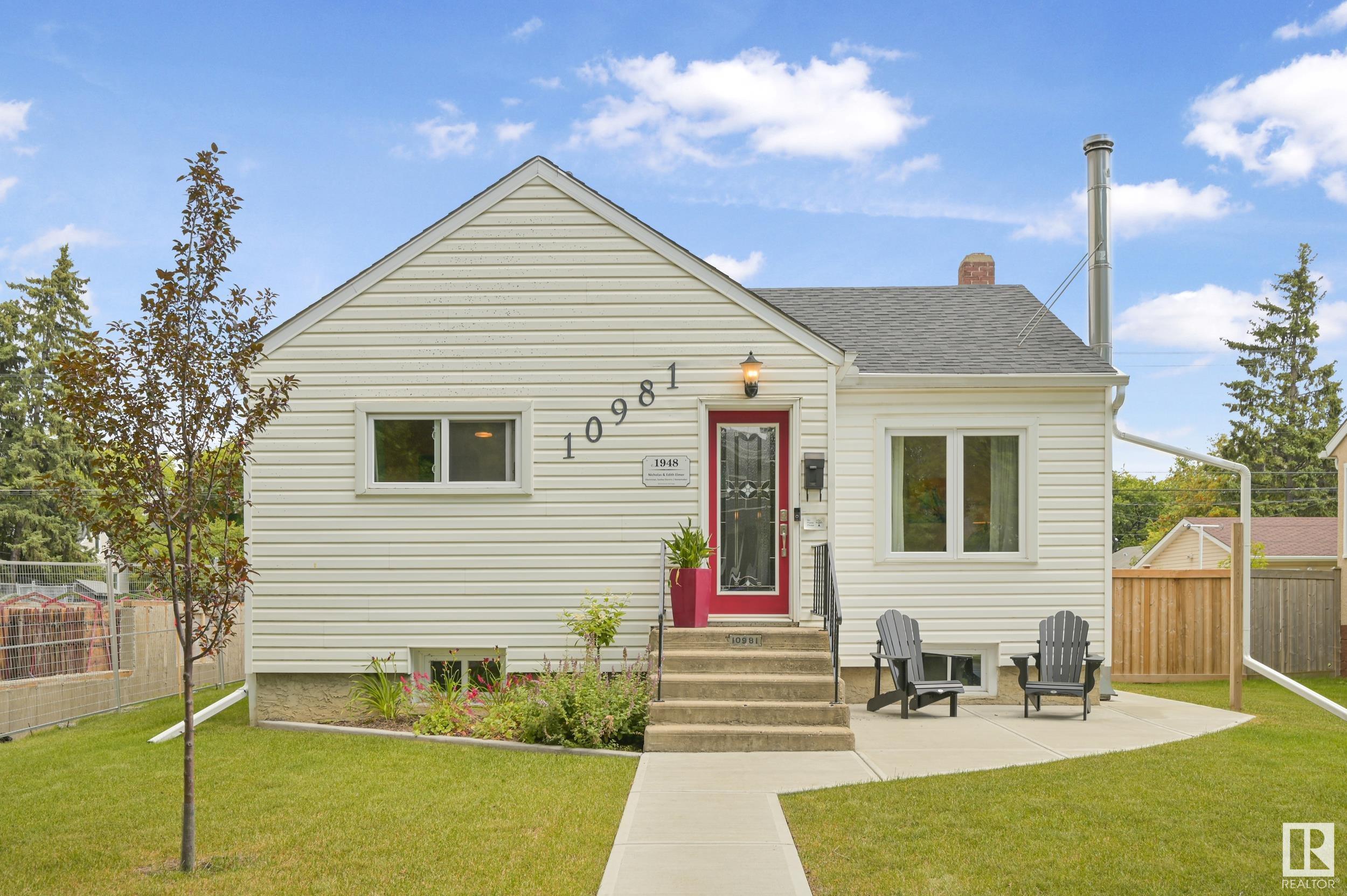 Photo de la propriété: 10981 130 Street NW AB T5M 0Z6