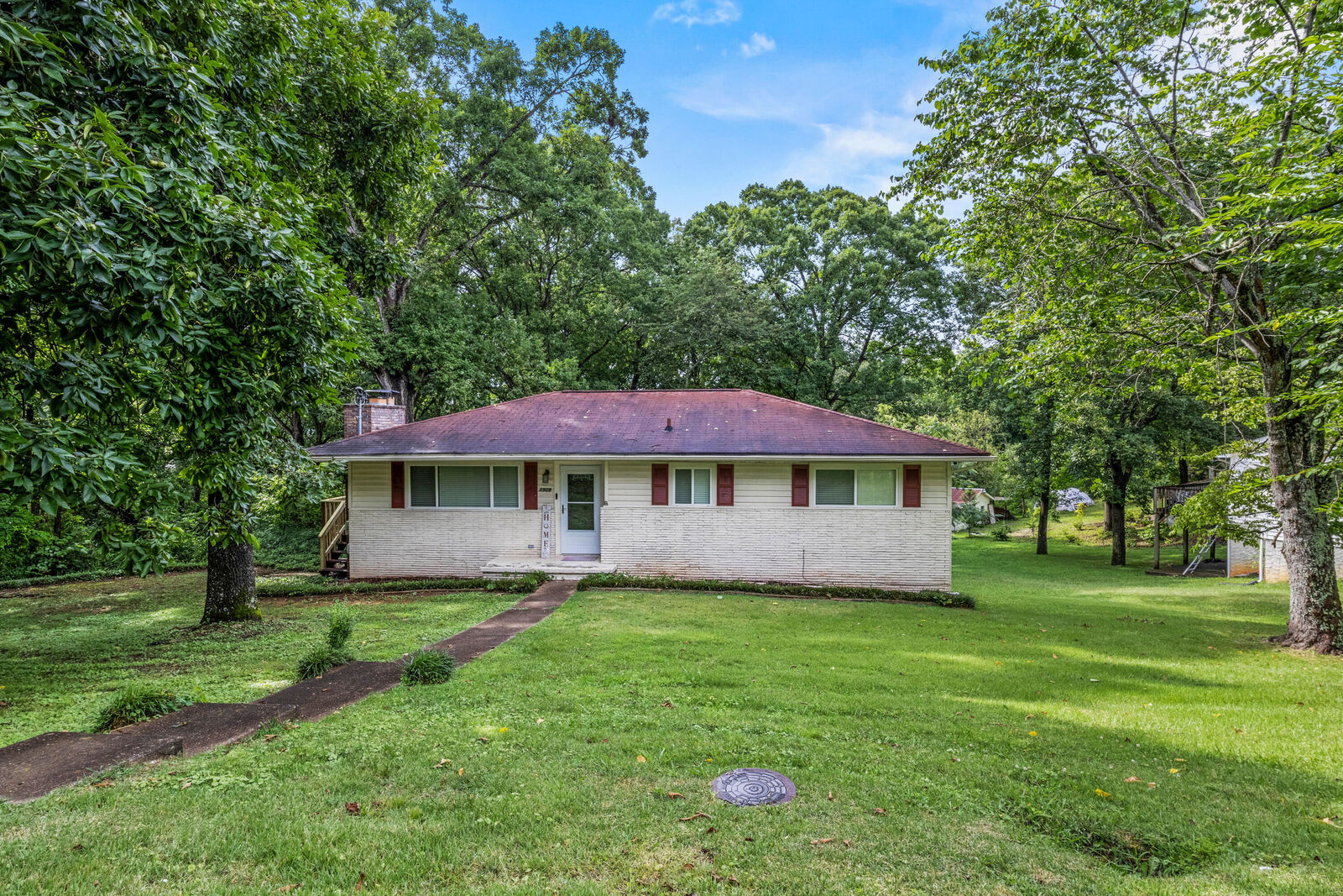 Property Photo:  3909 Chickamauga Avenue  TN 37406 
