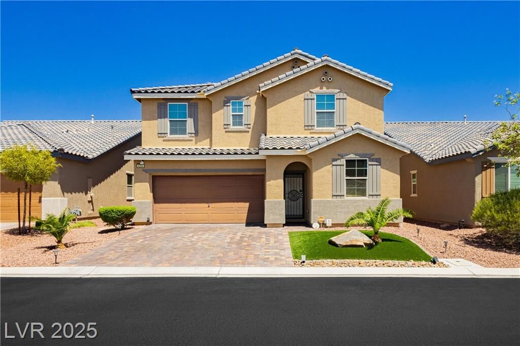 Property Photo: 4204 Seclusion Bay Avenue NV 89081