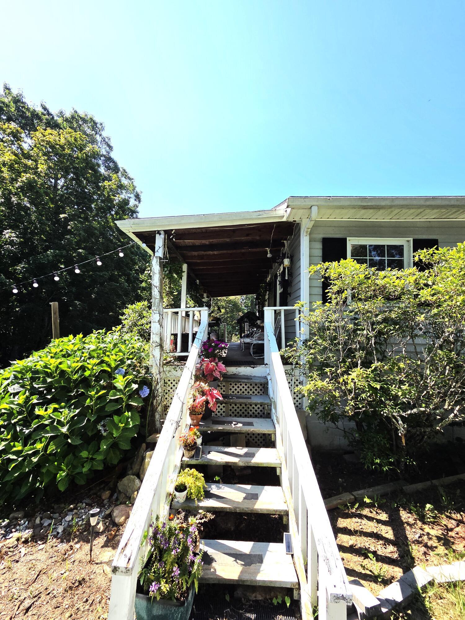 Property Photo:  1160 Shumate Rd  WV 24963 