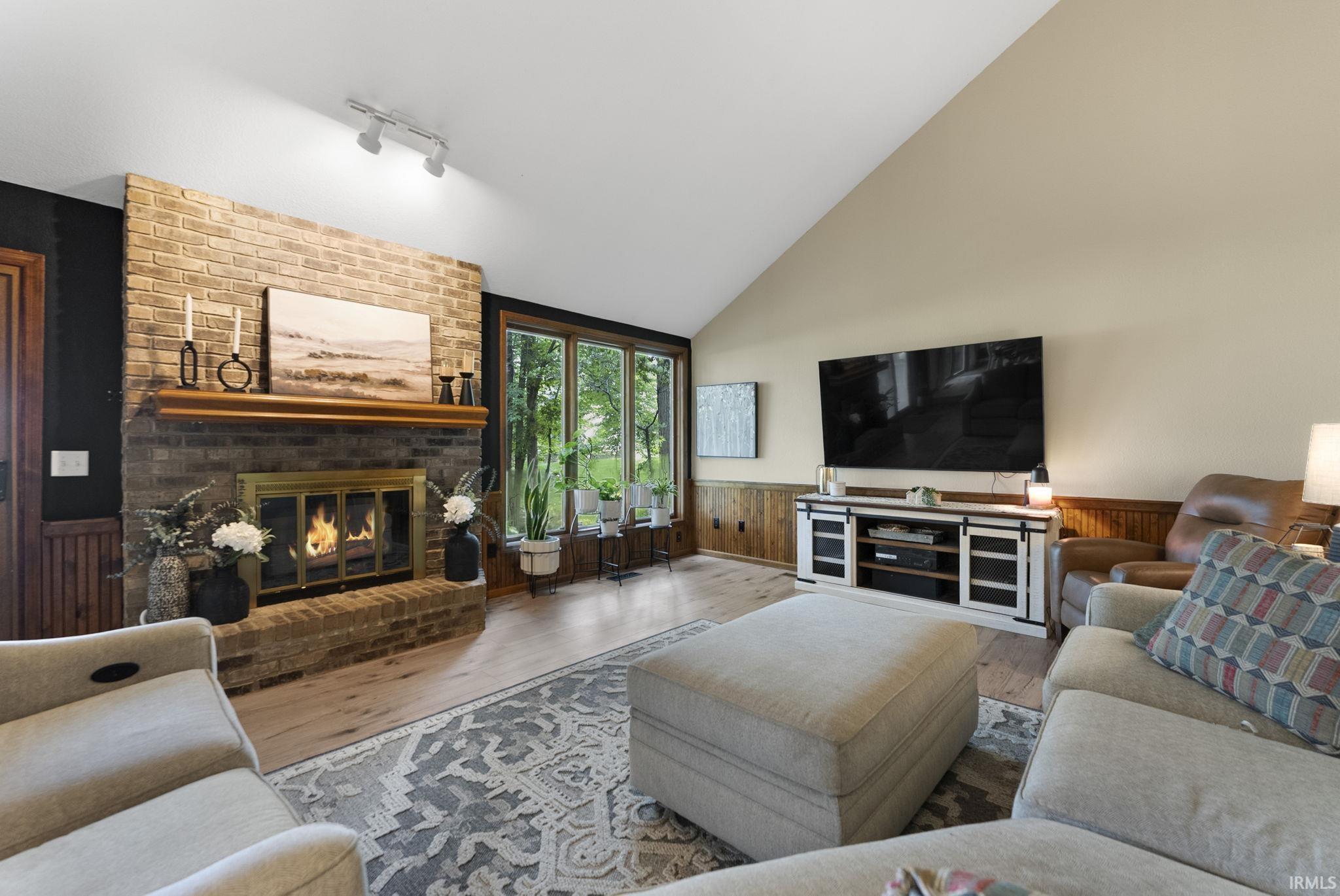 Property Photo:  8825 Gateview Drive  IN 46835 