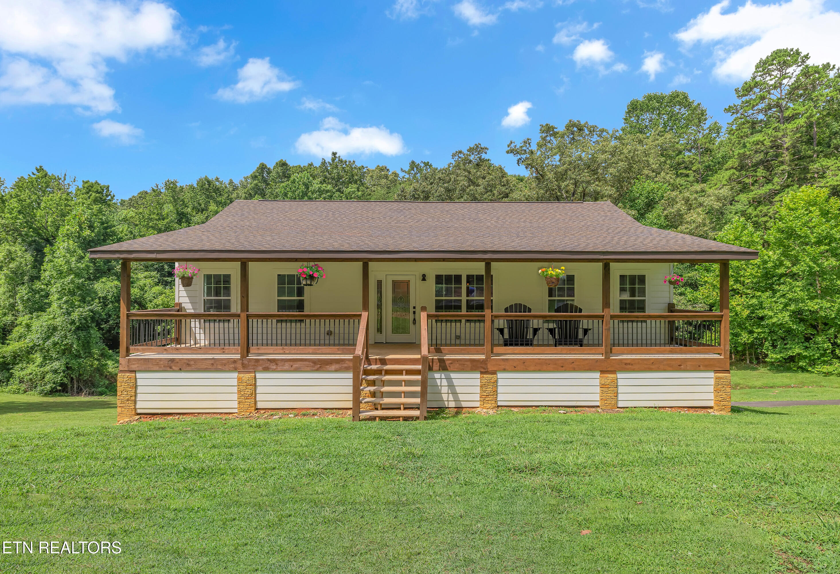 Property Photo:  123 Cove Springs Drive  TN 37725 