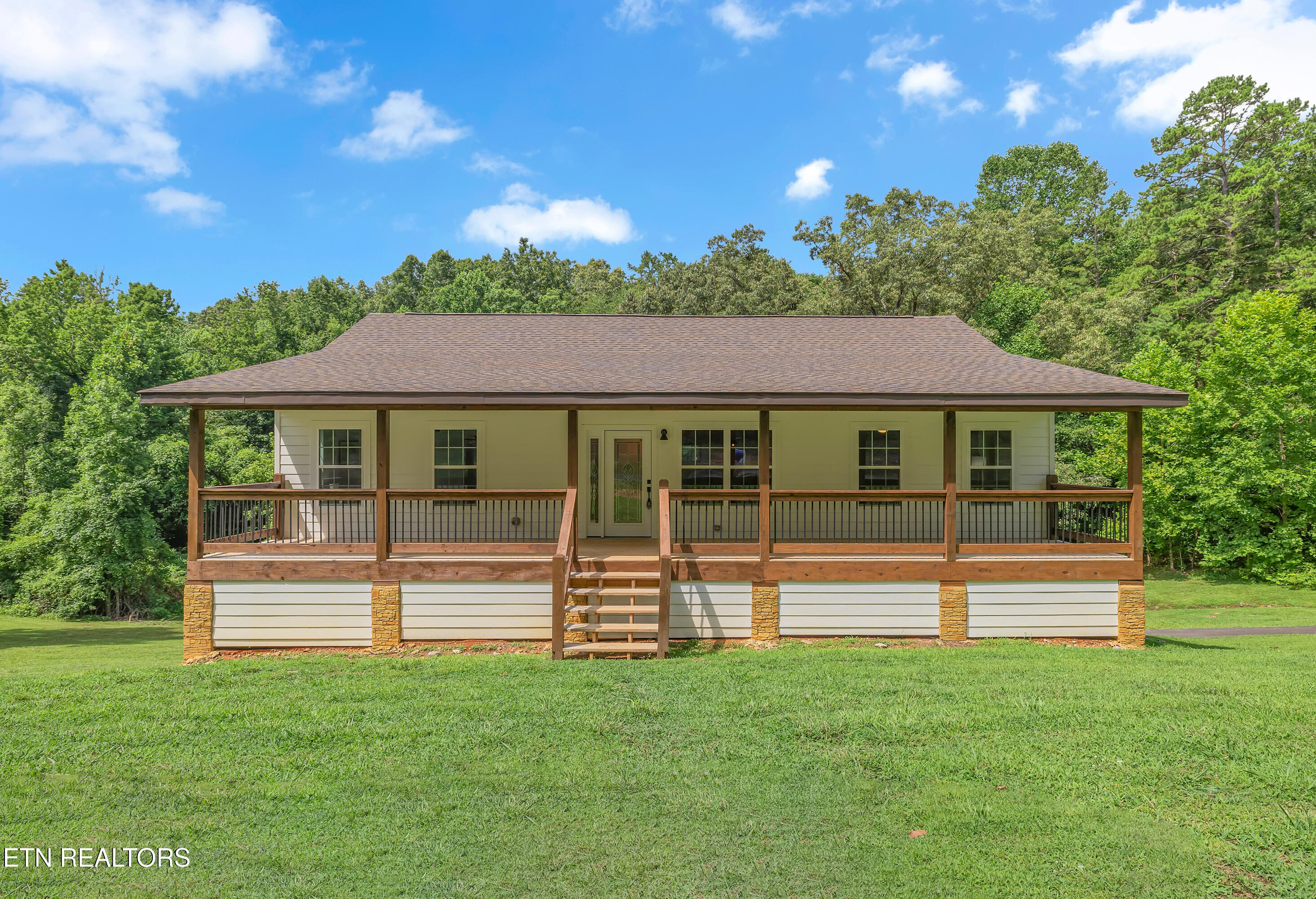 Property Photo:  123 Cove Springs Drive  TN 37725 