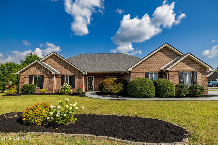 2202 Dublin Drive  Maryville TN 37803 photo