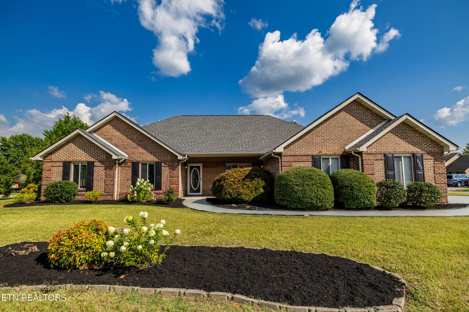 Property Photo: 2202 Dublin Drive TN 37803