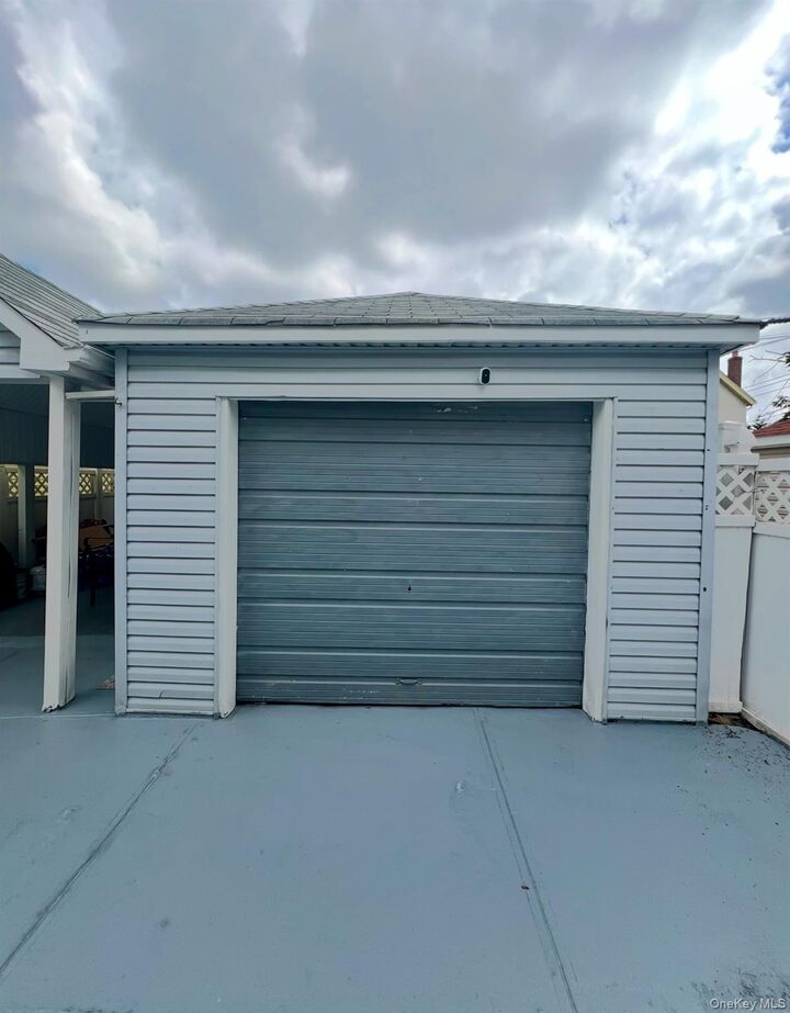 Property Photo:  9353 207th Street  NY 11428 