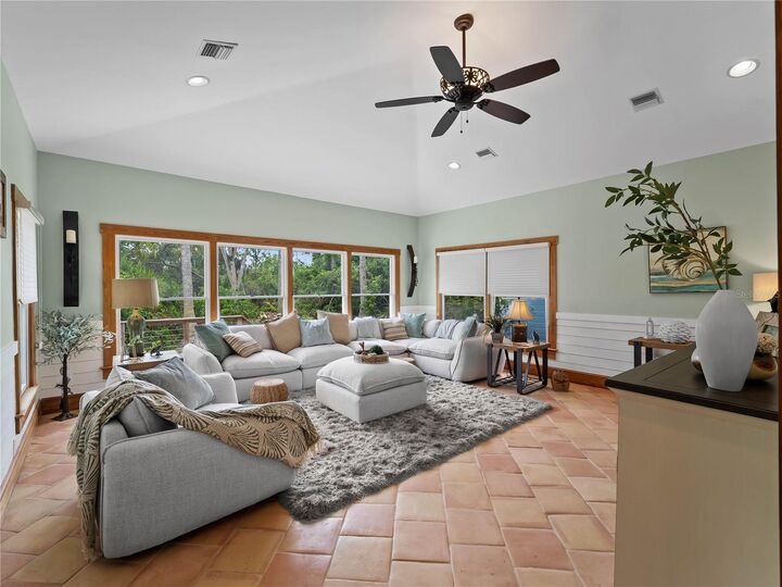 Property Photo: 713 Eagle Point Drive FL 34285