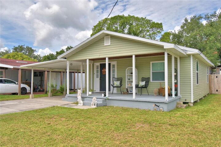 Property Photo:  208 Florida Drive  FL 33823 