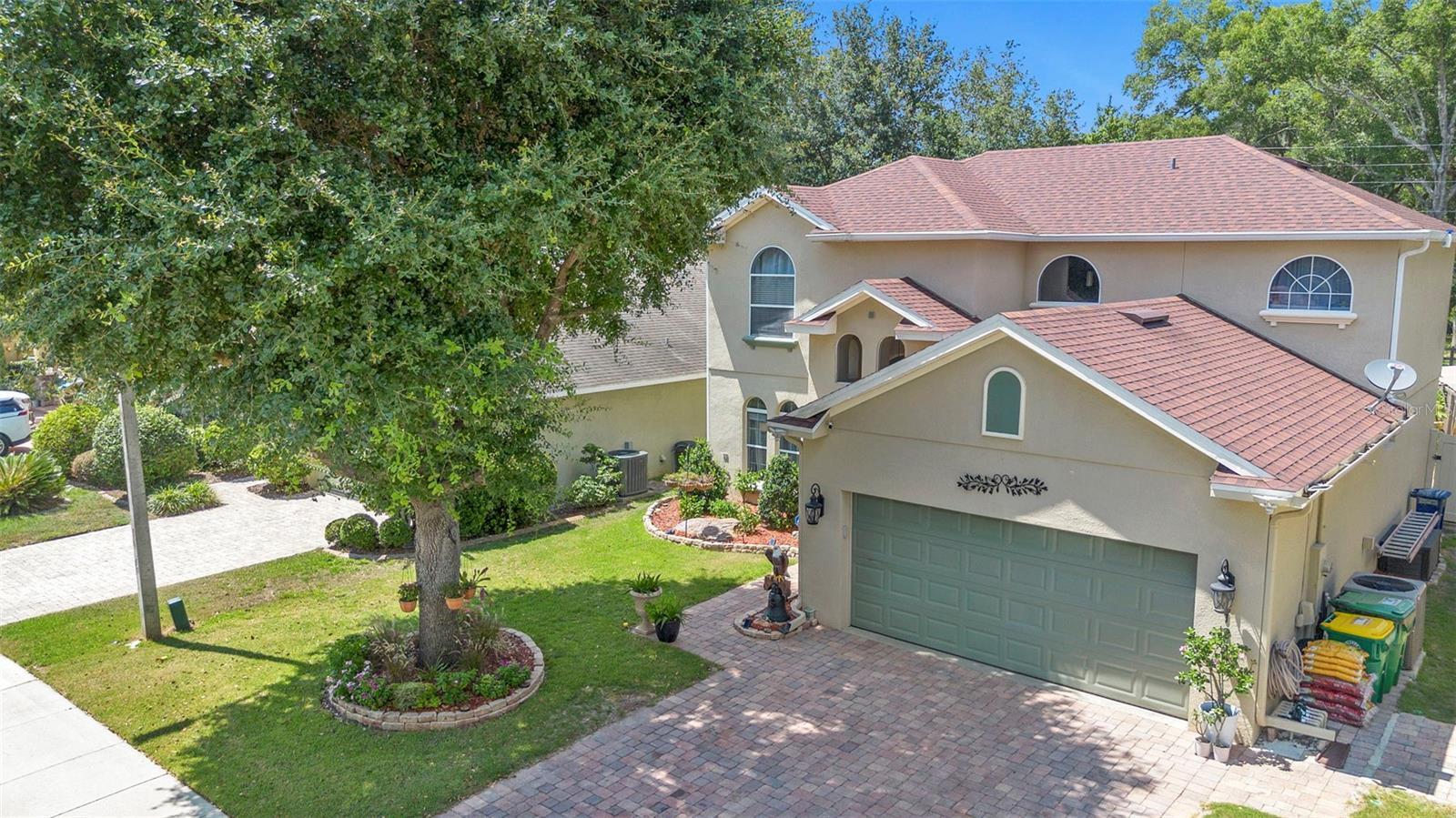 Property Photo:  1221 Bramley Lane  FL 32720 