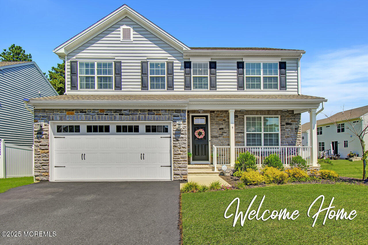 Property Photo:  9 Lobelia Lane  NJ 08857 