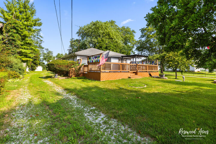 Property Photo: 1784 S Sandbar Road IL 60901