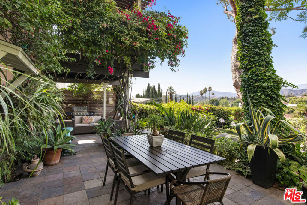 Property Photo: 4815 Buchanan Street CA 90042