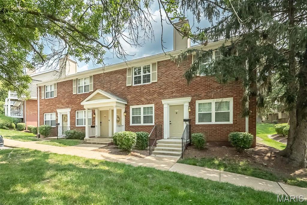 Property Photo: 1526 Thrush Terrace MO 63144