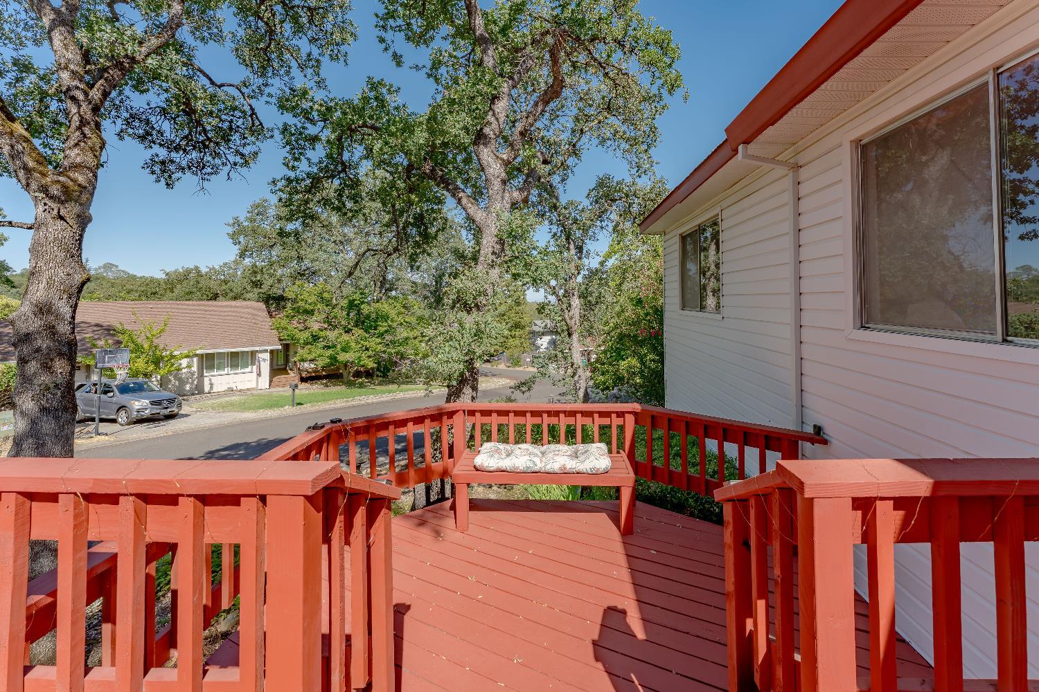 Property Photo: 2521 Starmount Way CA 95762