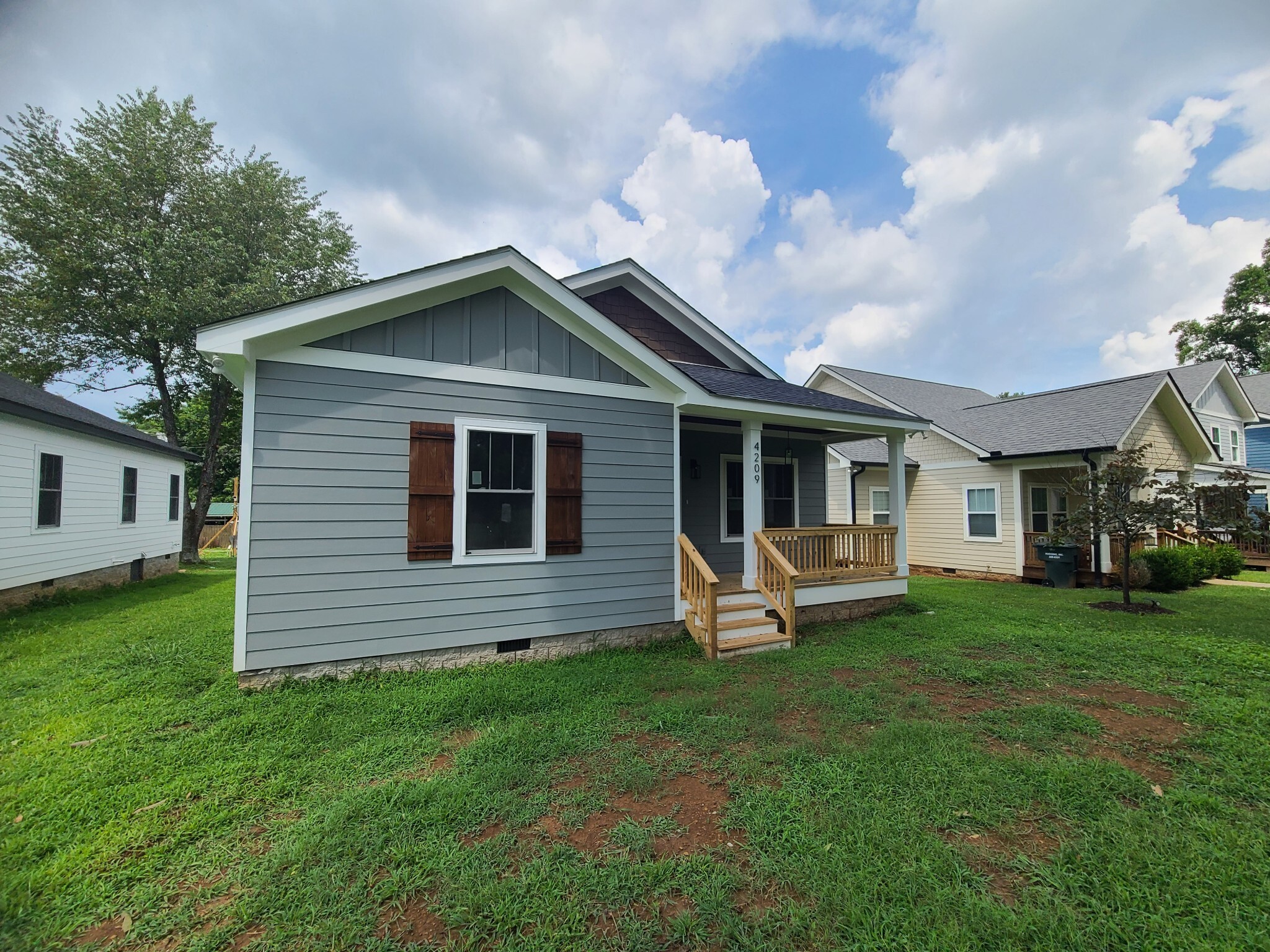 Property Photo:  4209 Woods St  TN 37138 