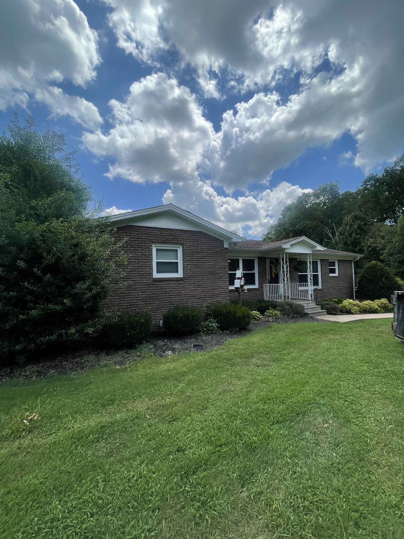 Property Photo: 20 Bedrock Rd S TN 38483