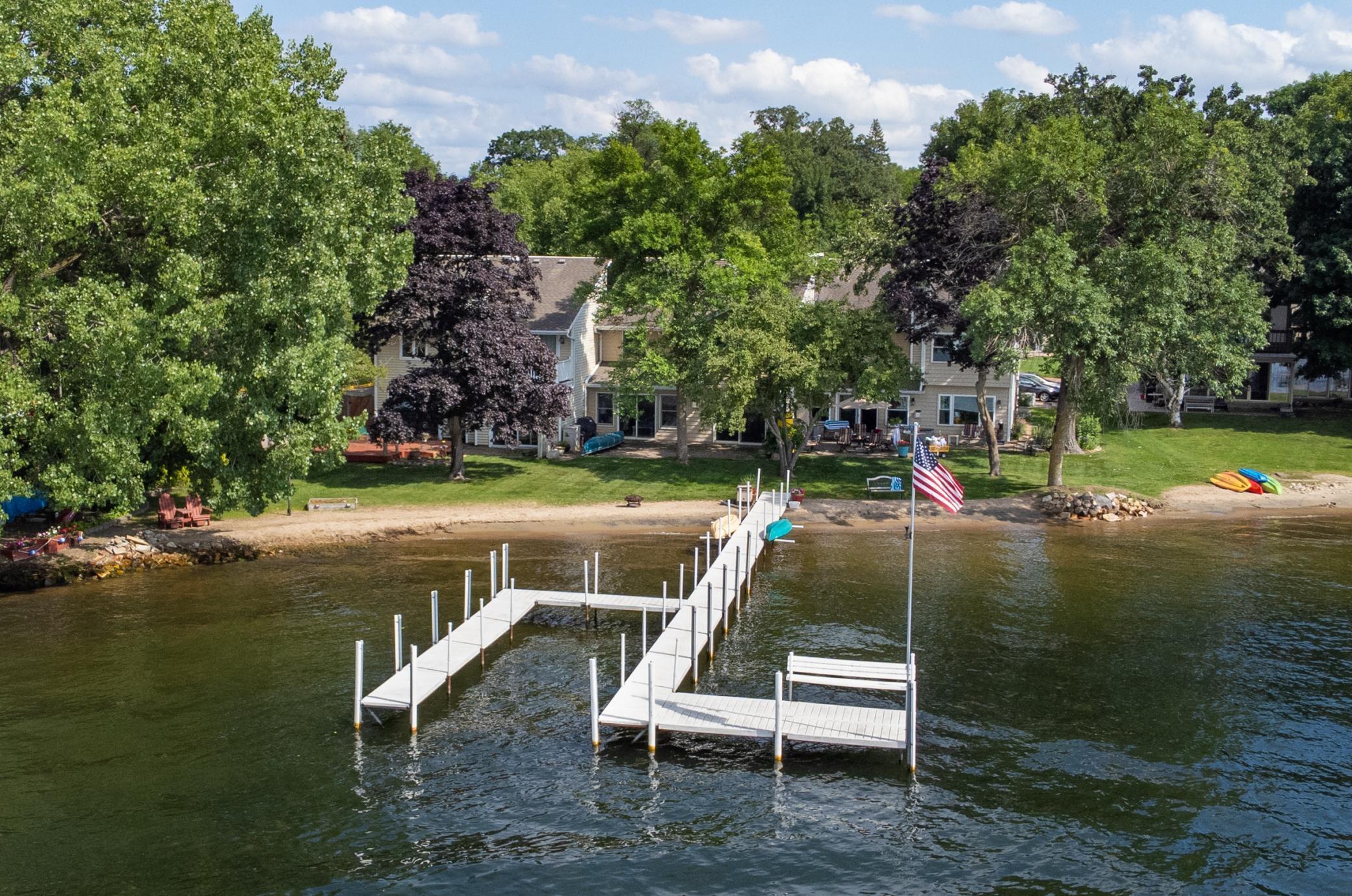 Property Photo: 4 1st Street MN 55331