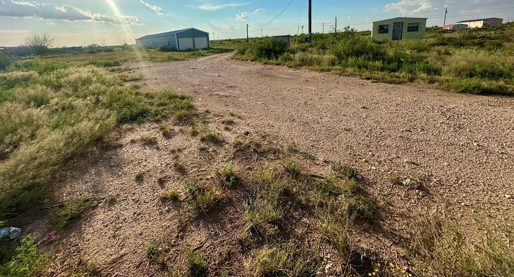 Property Photo: 9704 S County Rd 1136 TX 79706