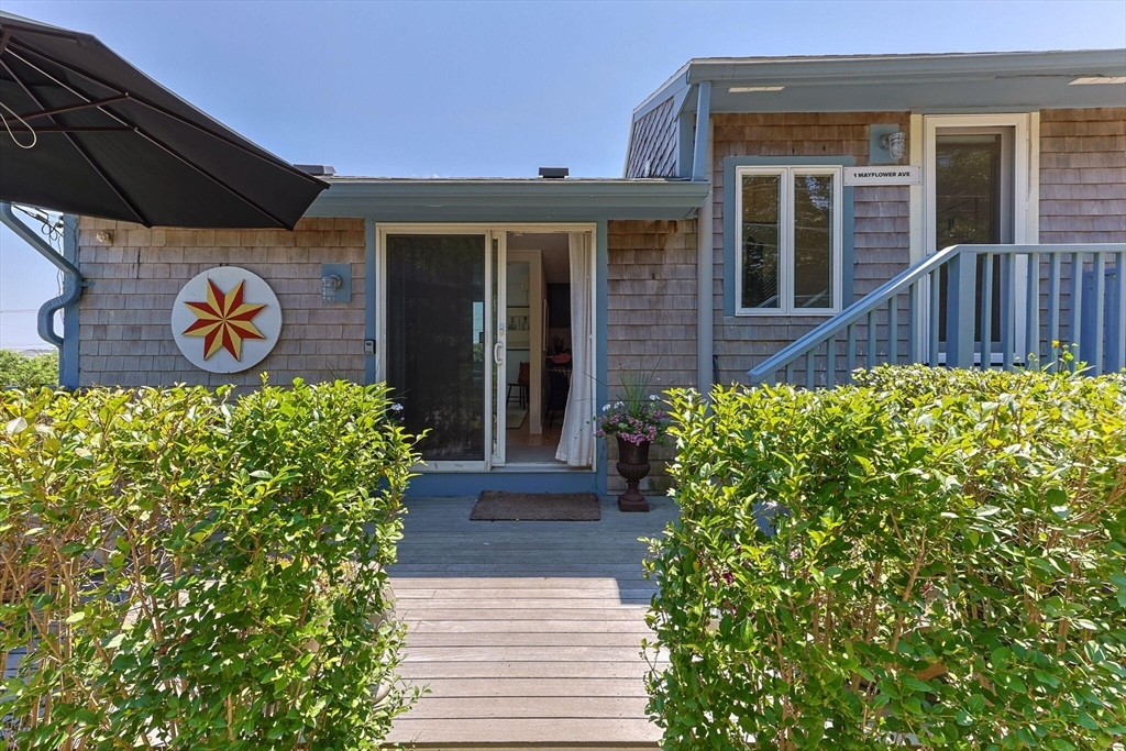 Property Photo:  852 Commercial Street Unit 2  MA 02657 