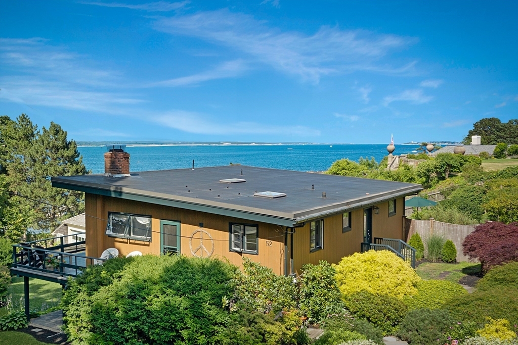 Property Photo: 52 Cloutman'S Lane MA 01945