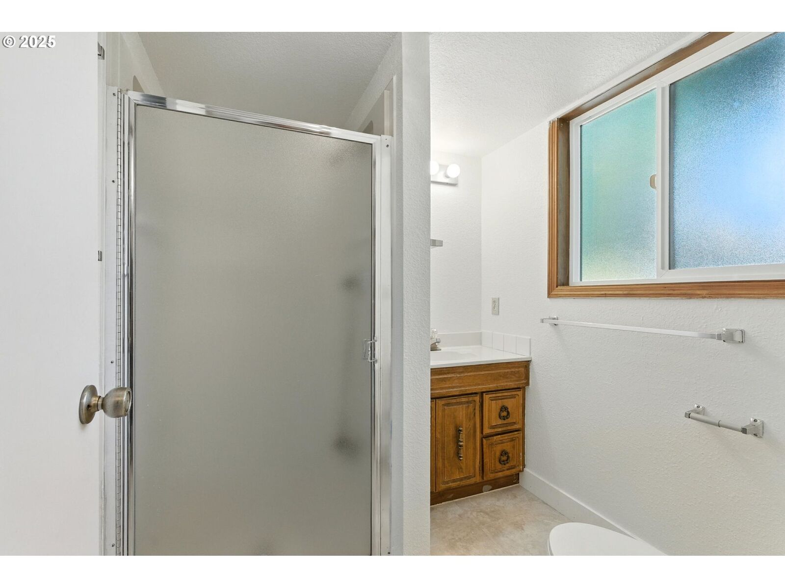 Property Photo:  2157 Wembley Pl  OR 97034 