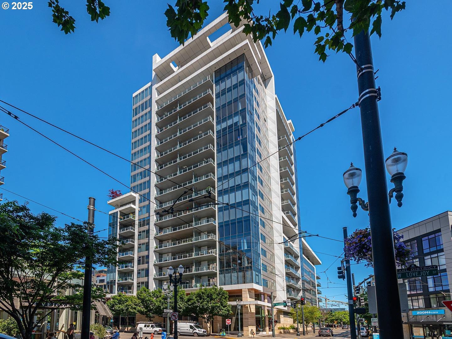 Property Photo: 1001 NW Lovejoy St 1412 OR 97209