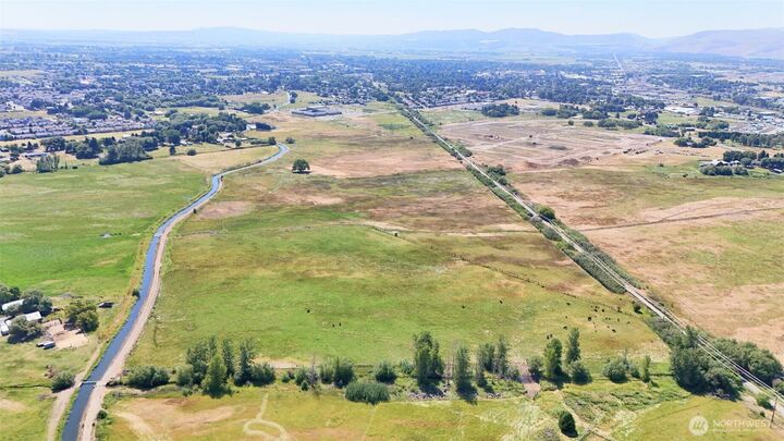 Property Photo:  0  Reecer Creek Rd  WA 98926 