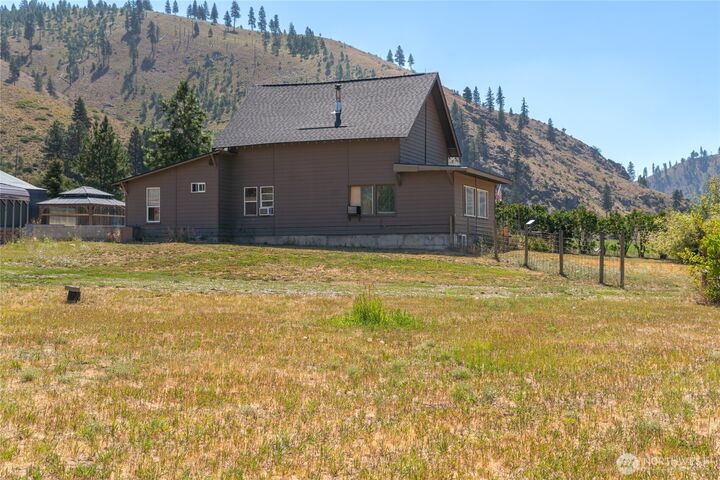Property Photo:  11574  Entiat River Road  WA 98822 