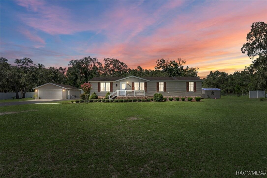 Property Photo: 8227 E Windsong Street FL 34436